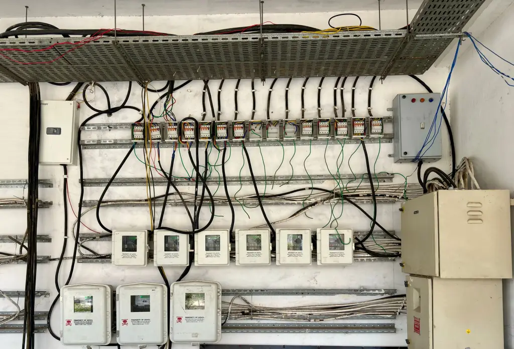 山东省高速铁路网规划下鲁南高铁的建设进展与运营效益