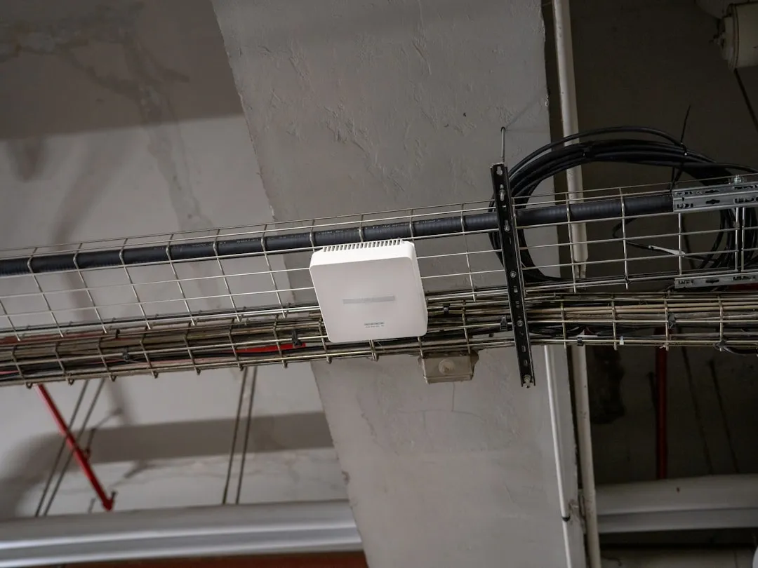 鲁南高铁无砟轨道施工关键技术难点与质量管控实践