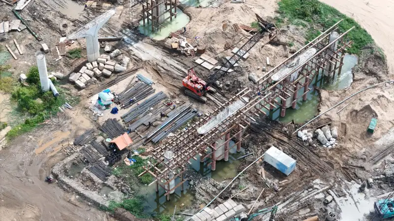 鲁南高速铁路桥梁工程建设中的关键技术难点与解决方案解析正文配图 1