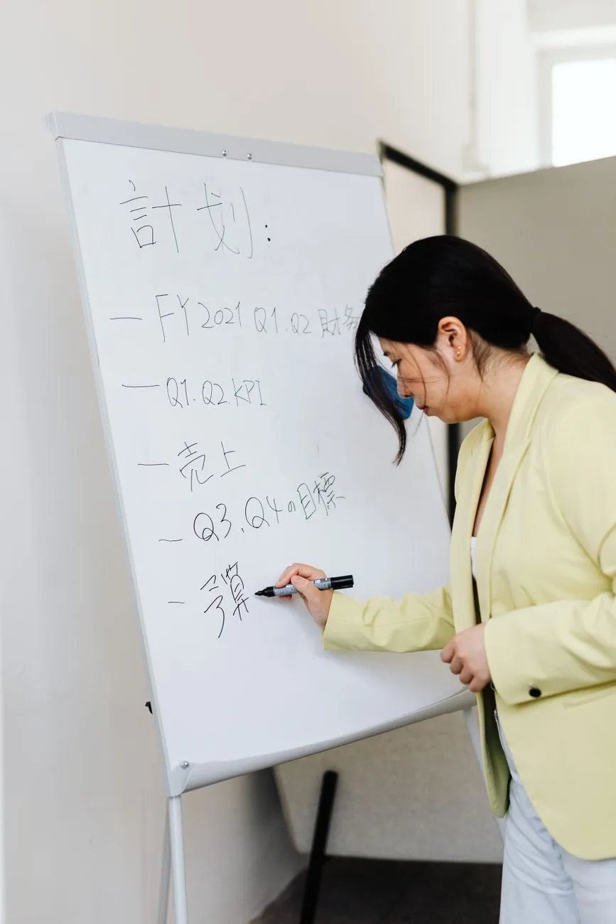鲁南高铁桥梁与隧道工程对比：不同地质条件下的施工方案选择